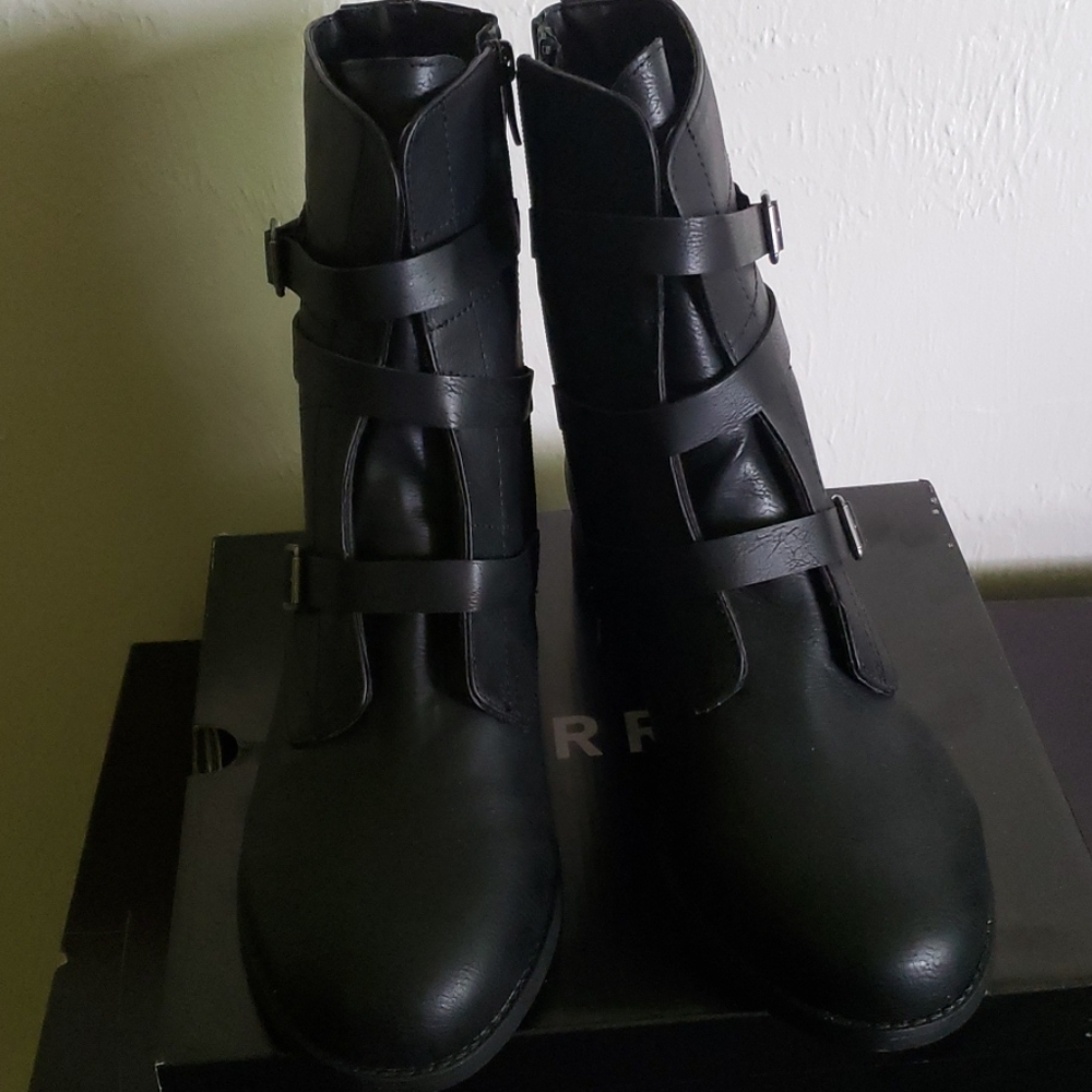 Black boots
